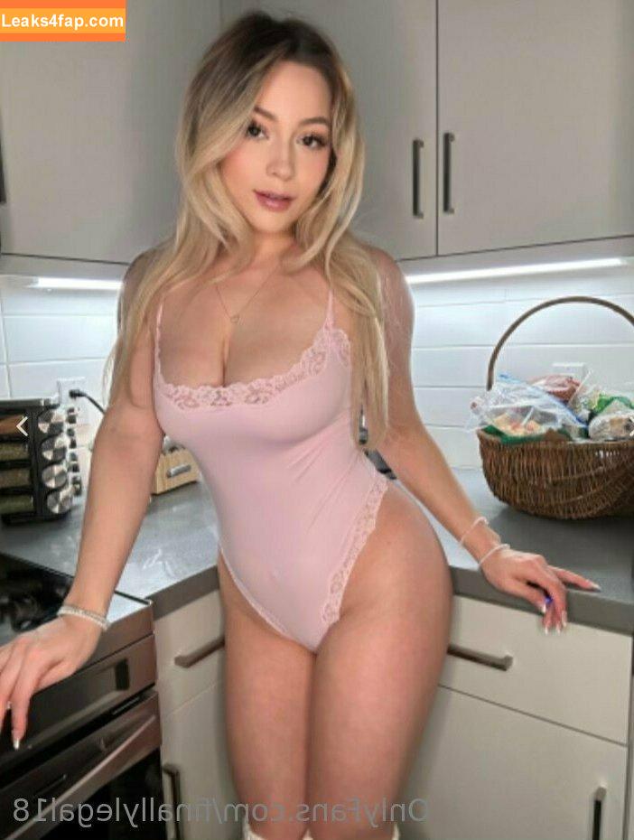 finallylegal18 / hazel_beauti leaked photo photo #0543