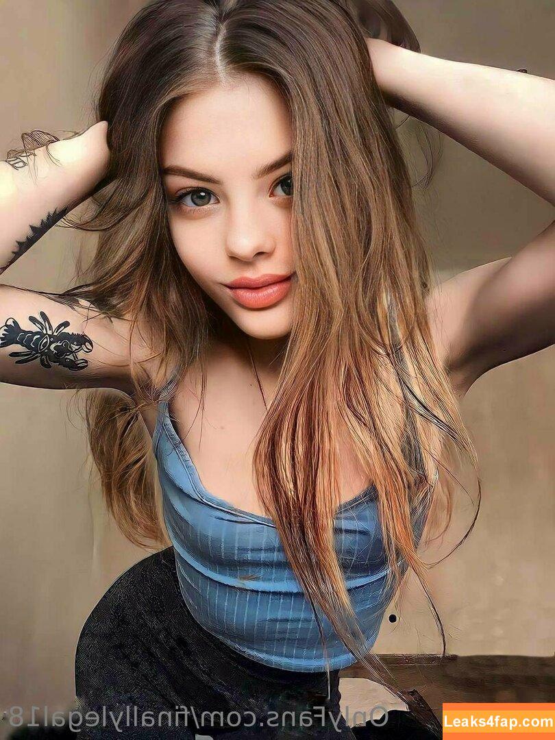 finallylegal18 / hazel_beauti leaked photo photo #0583