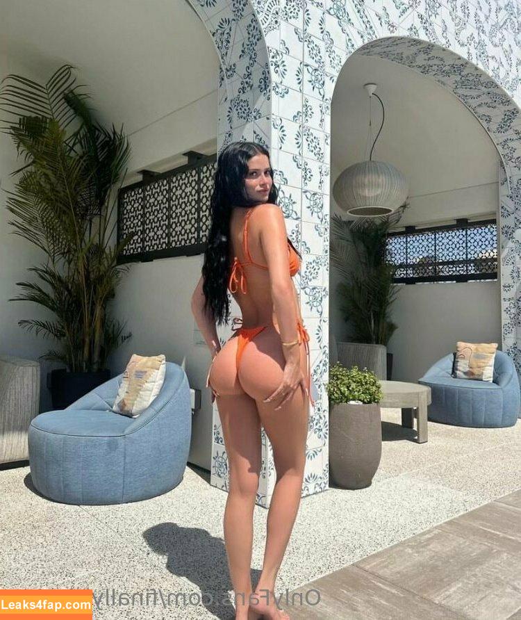 finallylegal18 / hazel_beauti leaked photo photo #0798