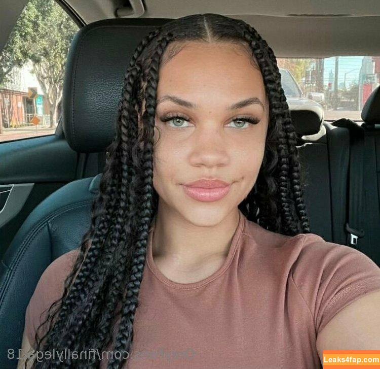 finallylegal18 / hazel_beauti leaked photo photo #0870