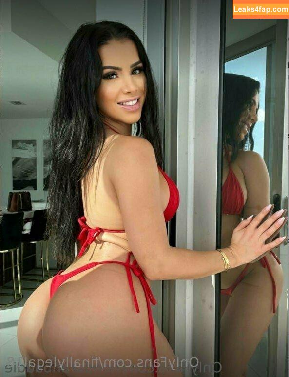 finallylegal18 / hazel_beauti leaked photo photo #0997