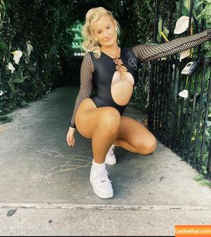 finallylegal18 photo #0035