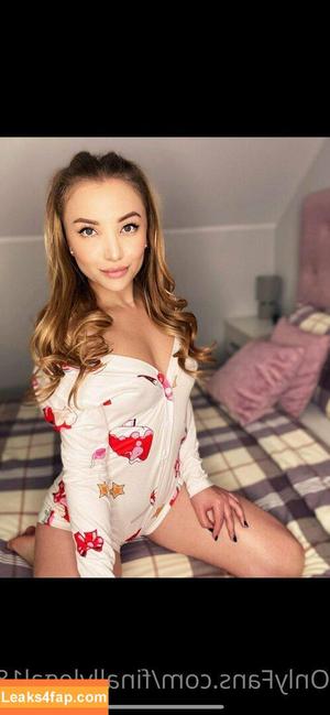 finallylegal18 photo #0328