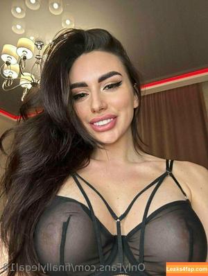 finallylegal18 photo #0689