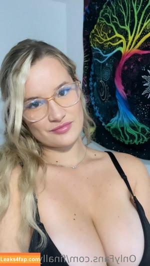 finallylegal18 photo #0943