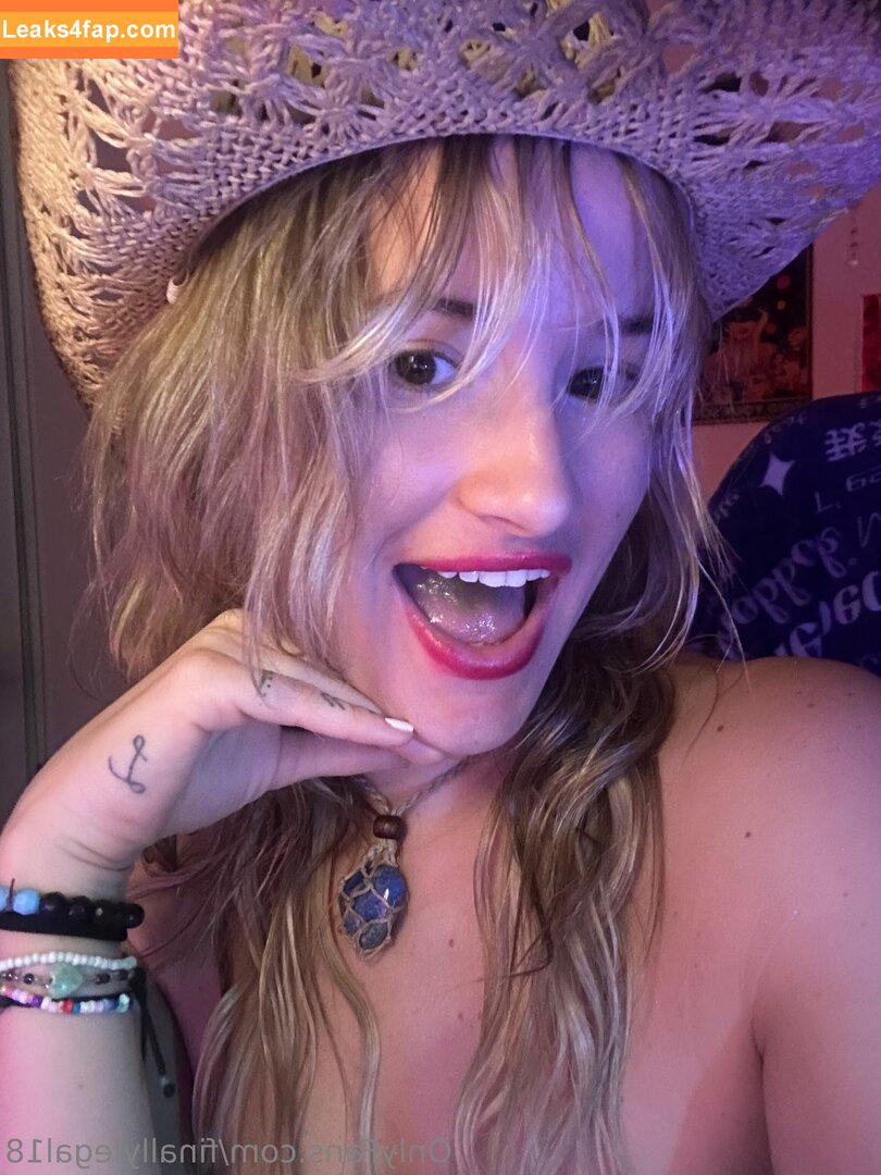 finallylegal18 / hazel_beauti leaked photo photo #1459