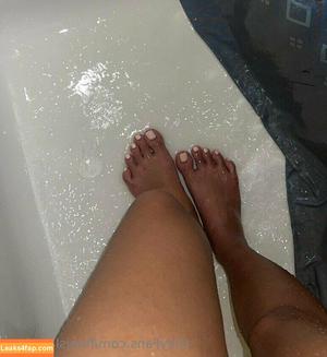 fineislandfeet photo #0056