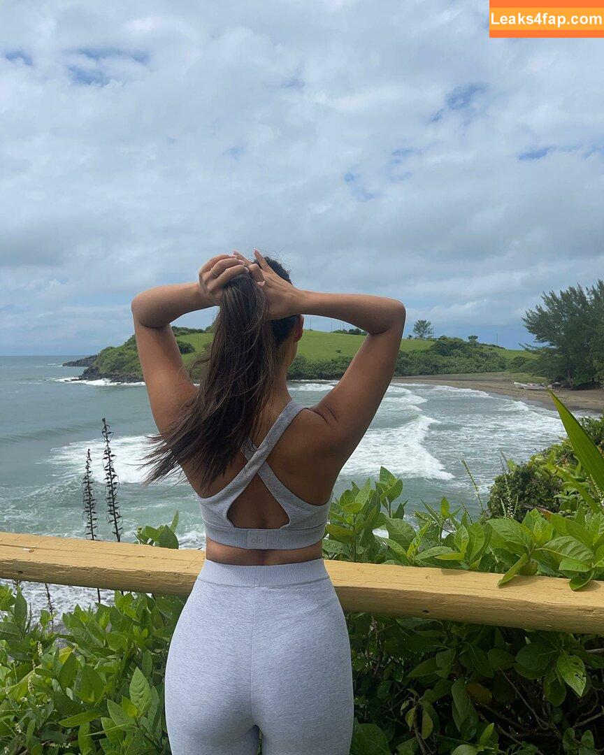 Fiona Barron / fiona.bl leaked photo photo #0066