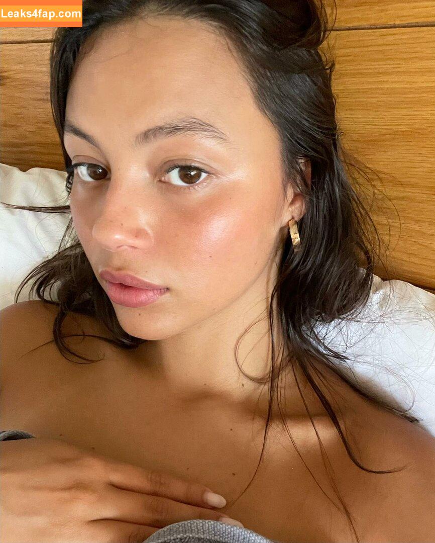 Fiona Barron / fiona.bl leaked photo photo #0079