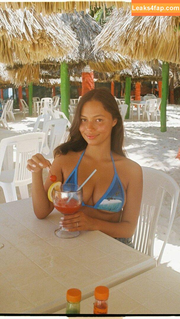 Fiona Barron / fiona.bl leaked photo photo #0093
