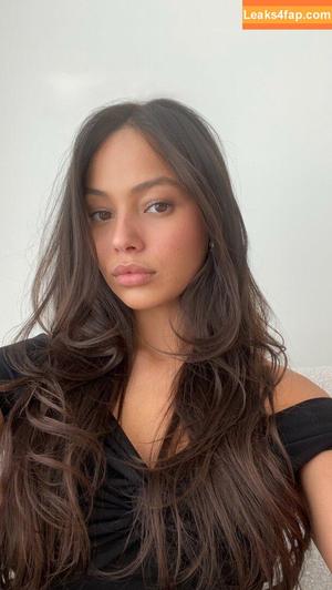 Fiona Barron photo #0363