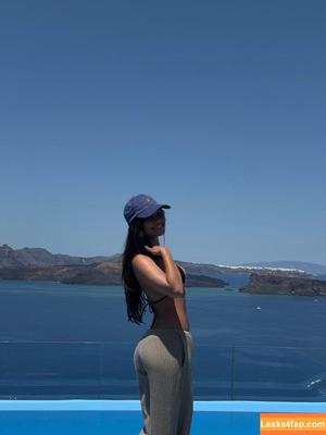 Fiona Barron photo #0440
