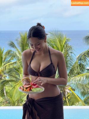 Fiona Barron photo #0442