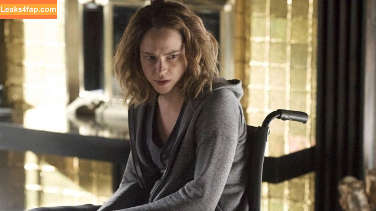 Fiona Dourif / fionadourif слитое фото фото #0023