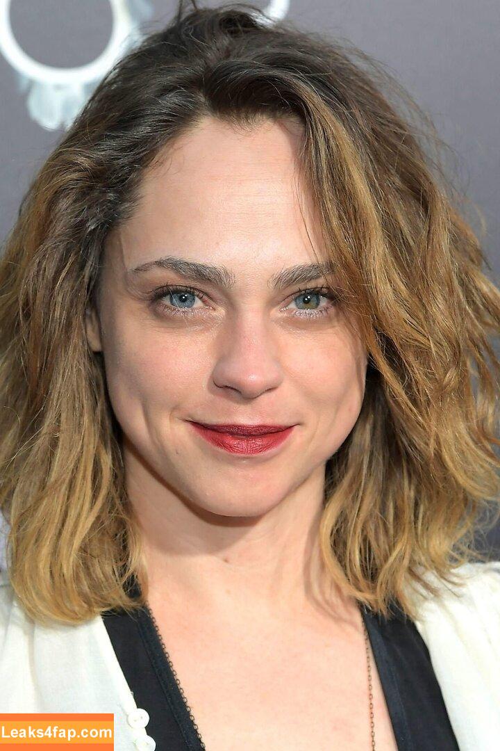 Fiona Dourif / fionadourif слитое фото фото #0025
