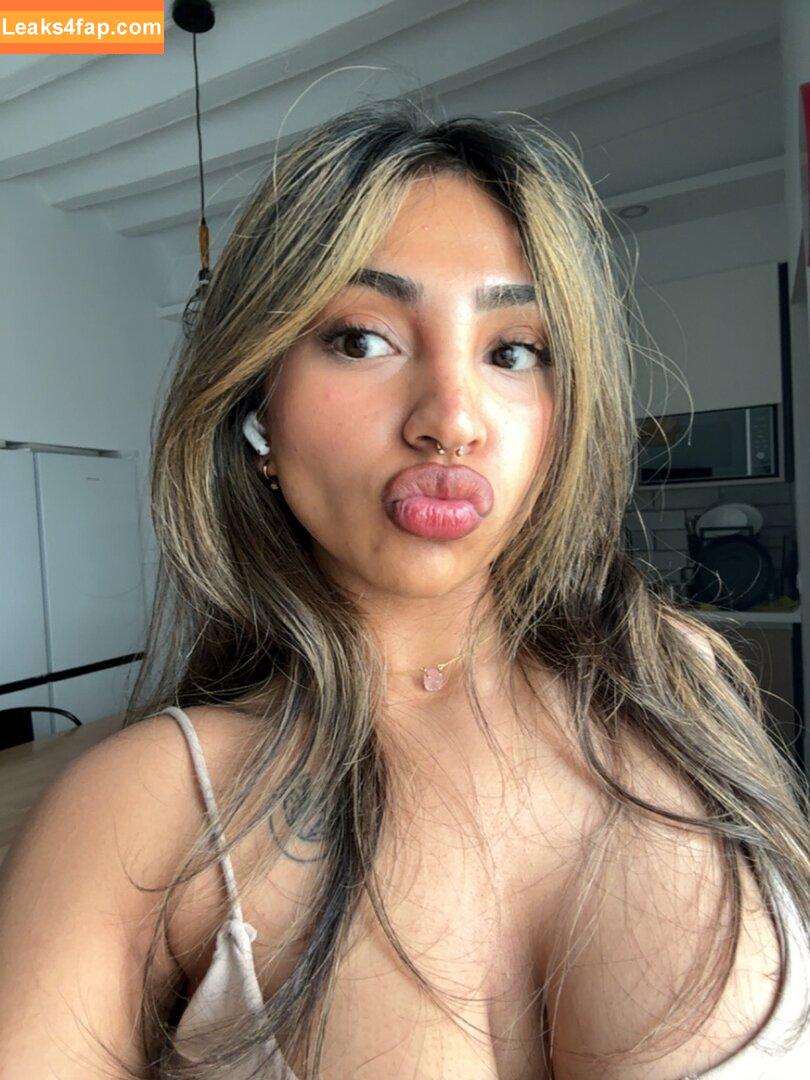 Fionee free nudes