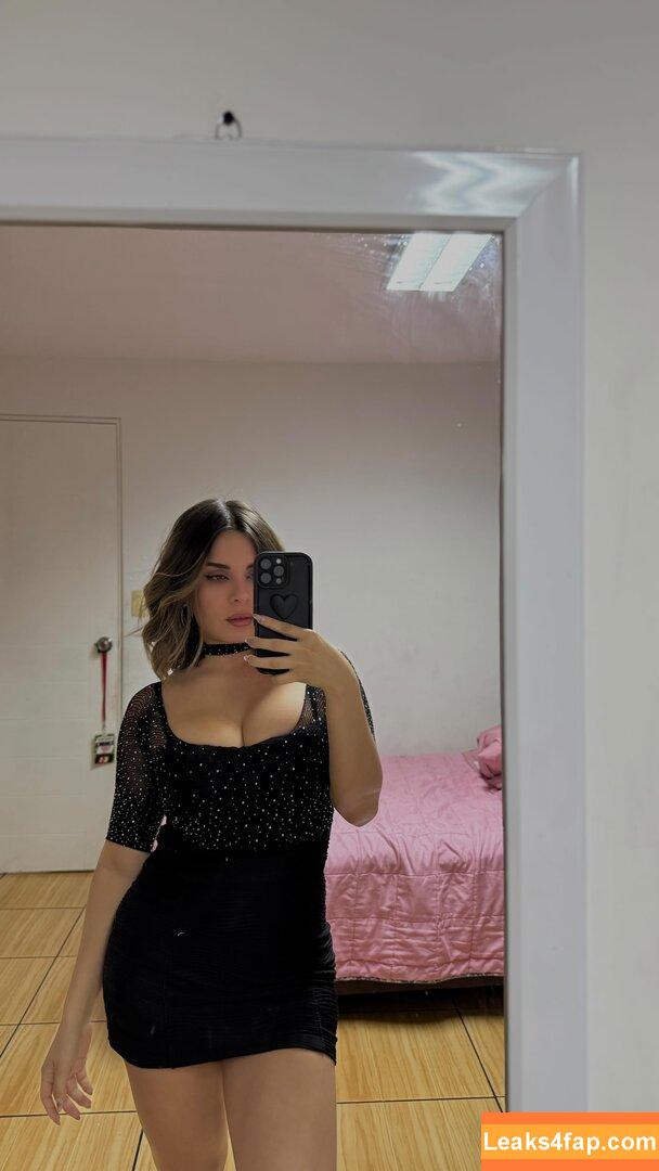 Fiorella Retiz / fiorellaretiz слитое фото фото #0028
