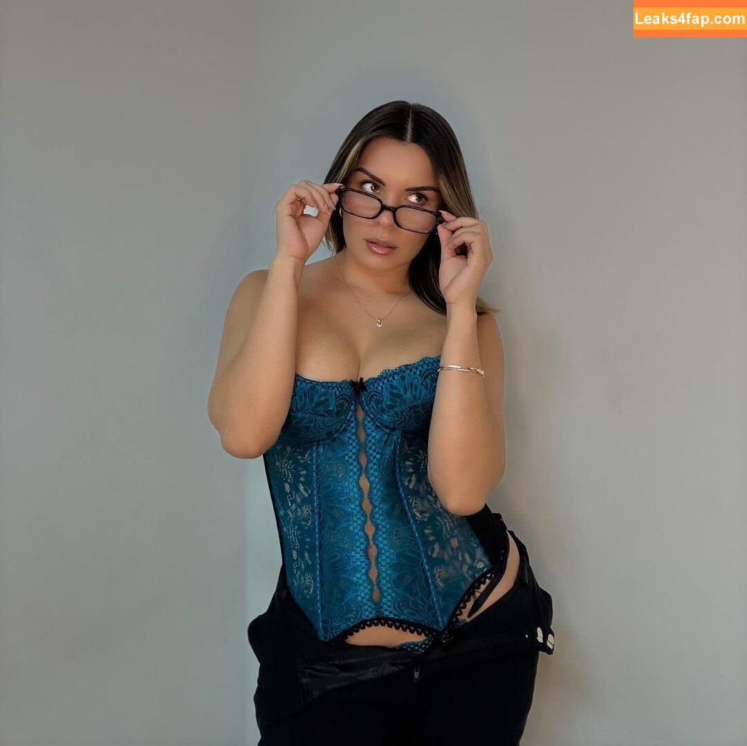 Fiorella Retiz / fiorellaretiz слитое фото фото #0047