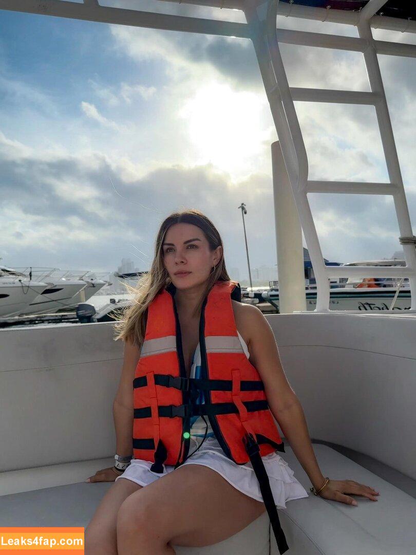 Fiorella Retiz / fiorellaretiz leaked photo photo #0103