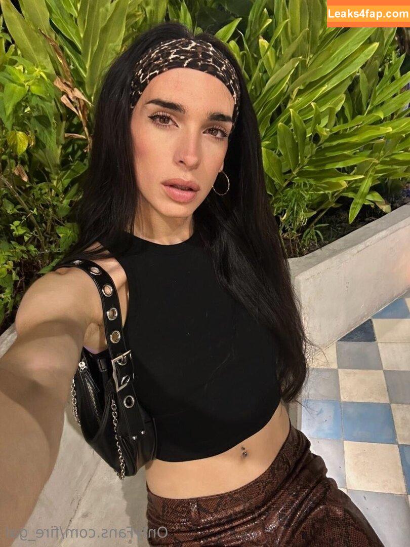 fire_gal / fire__101 leaked photo photo #0123