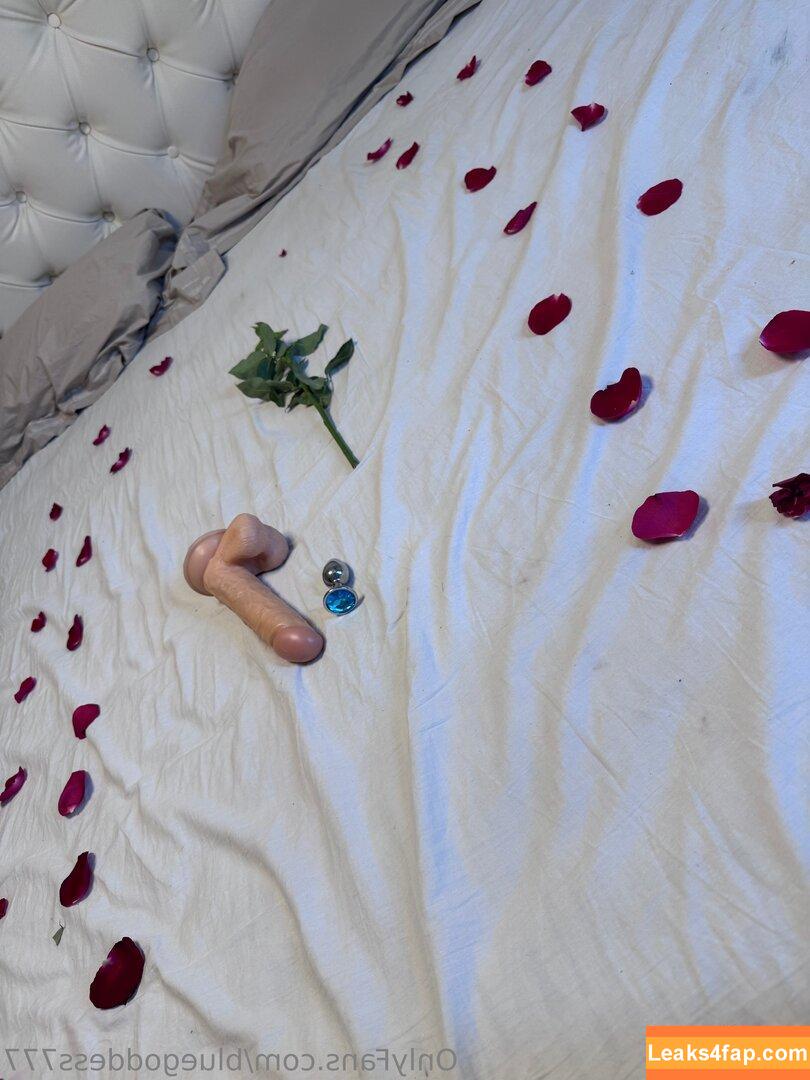 fitgoddessblue / bigb00tygoddess leaked photo photo #0001