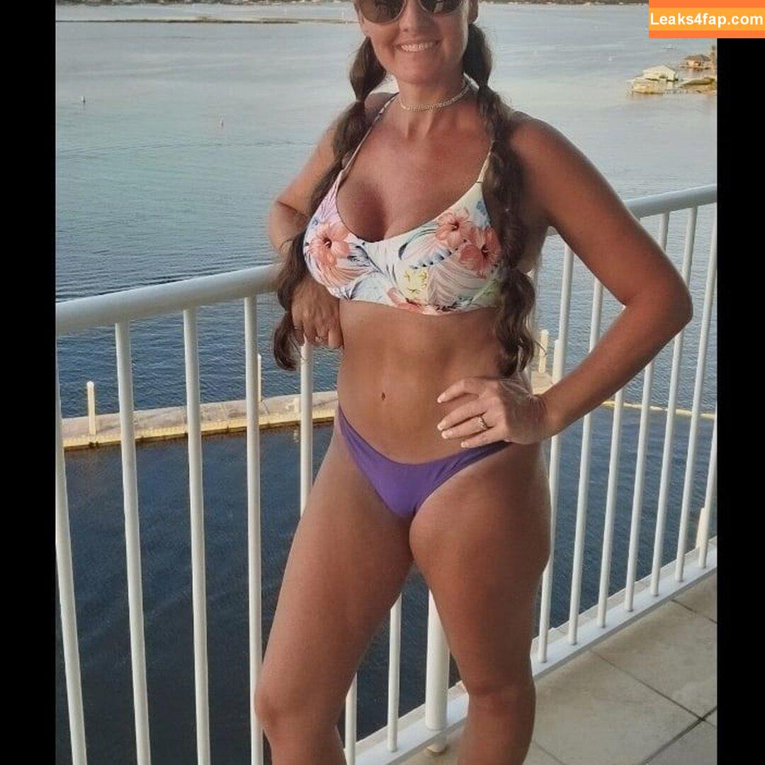 fitlakemomma / baddie2thebone leaked photo photo #0019