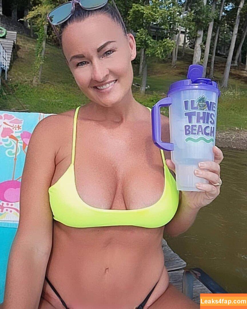 fitlakemomma / baddie2thebone leaked photo photo #0026