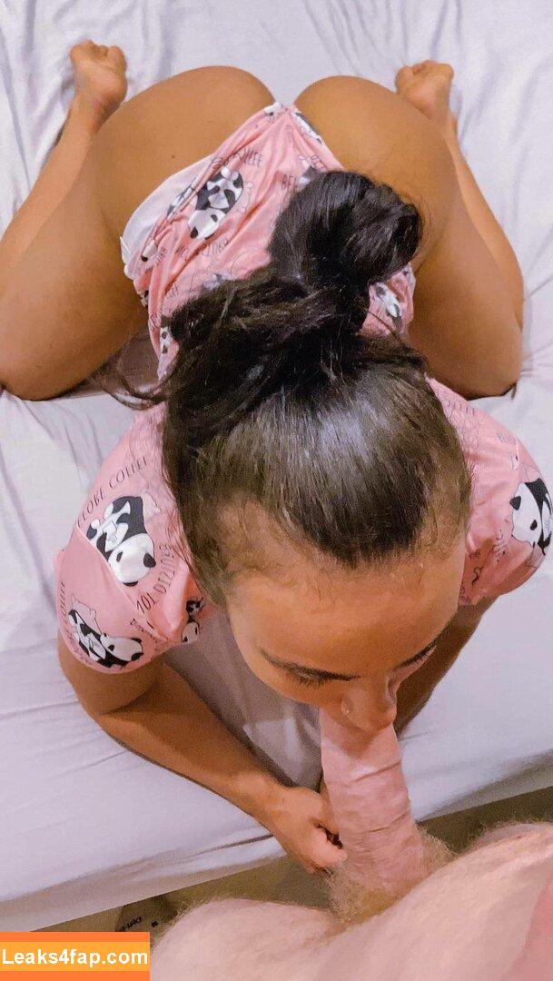 fitlittleruby / strongerwithruby leaked photo photo #0001