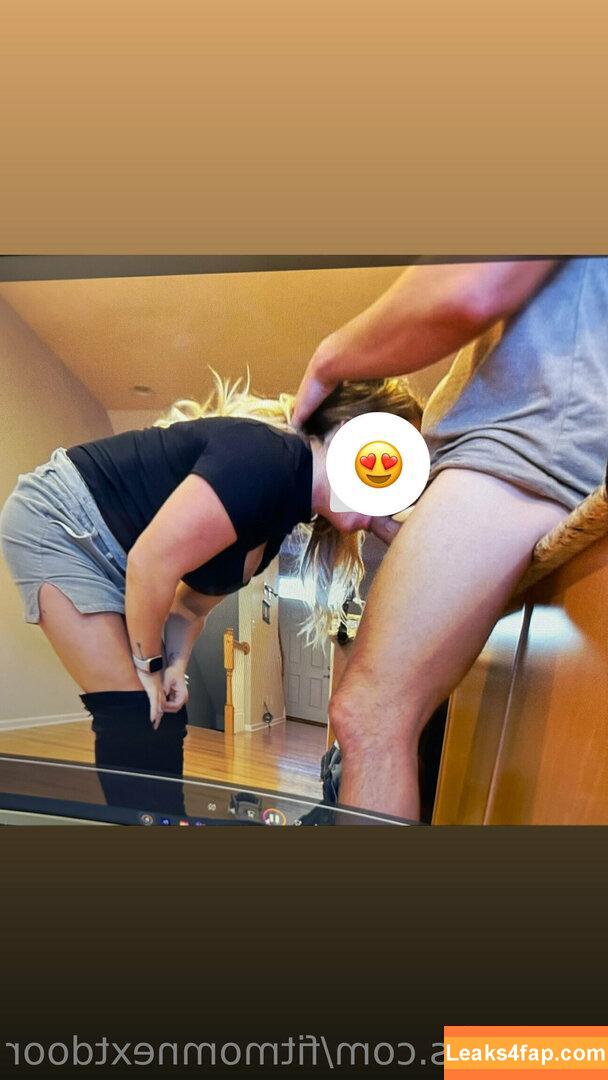 fitmomnextdoor / pomocooo leaked photo photo #0037