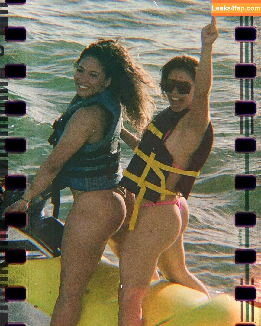 Fitness & Muscle Girls / lauramariemasse / valeria_ammirato leaked photo photo #0012