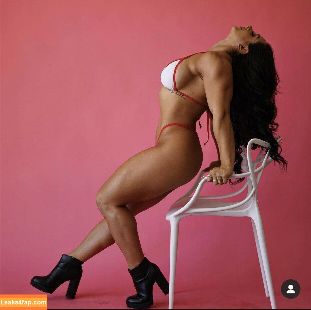 Fitness & Muscle Girls / lauramariemasse / valeria_ammirato leaked photo photo #0336