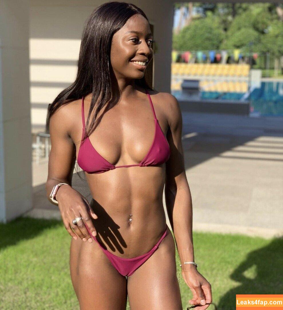 Fitness & Muscle Girls / lauramariemasse / valeria_ammirato leaked photo photo #0423