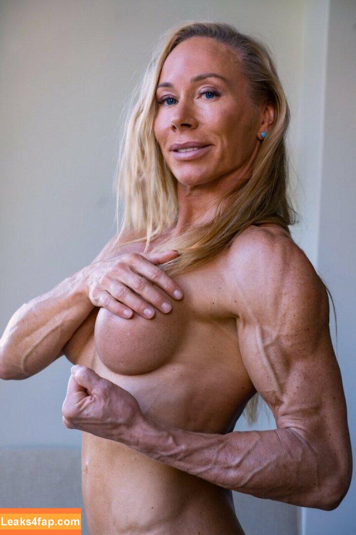 Fitness & Muscle Girls / lauramariemasse / valeria_ammirato leaked photo photo #0479