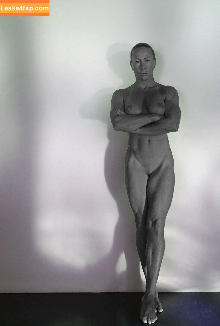 Fitness & Muscle Girls / lauramariemasse / valeria_ammirato leaked photo photo #0482