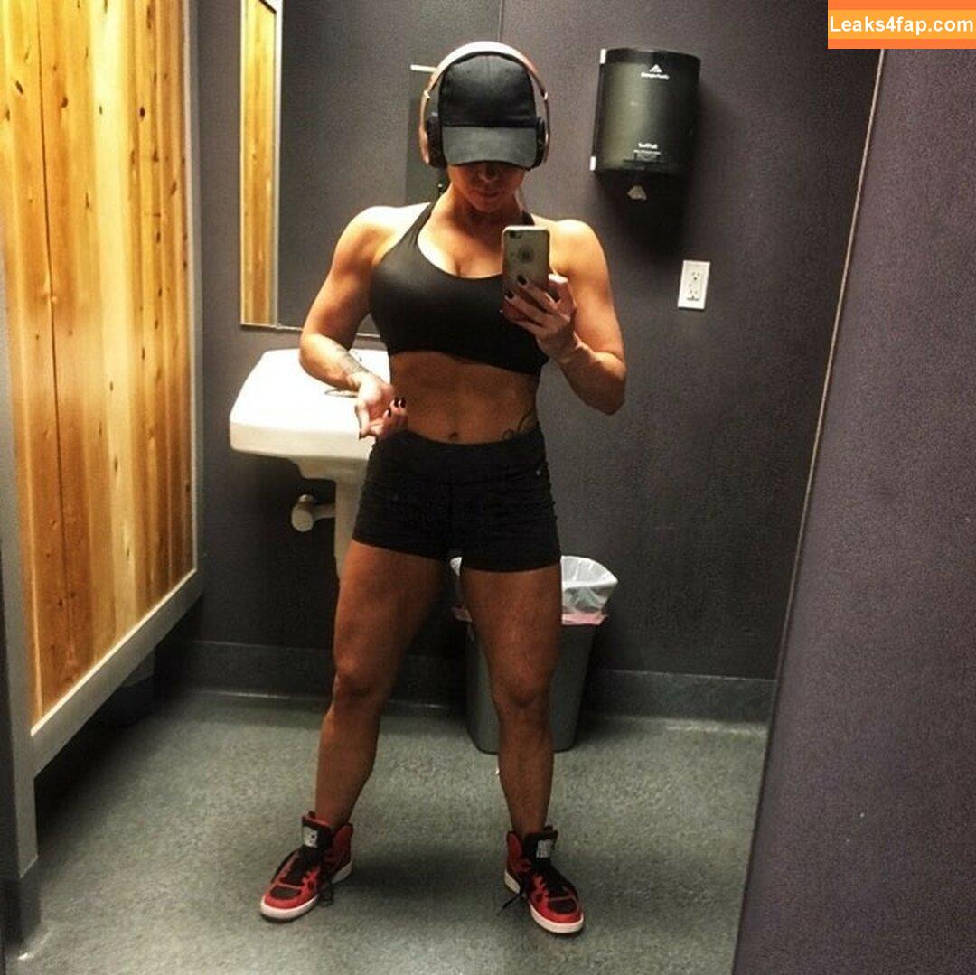 Fitness & Muscle Girls / lauramariemasse / valeria_ammirato leaked photo photo #0568