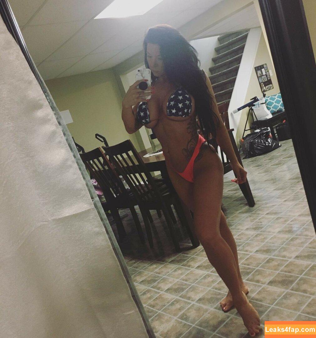 Fitness & Muscle Girls / lauramariemasse / valeria_ammirato leaked photo photo #0579