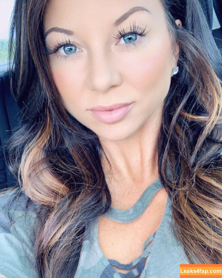 Fitness & Muscle Girls / lauramariemasse / valeria_ammirato leaked photo photo #0587