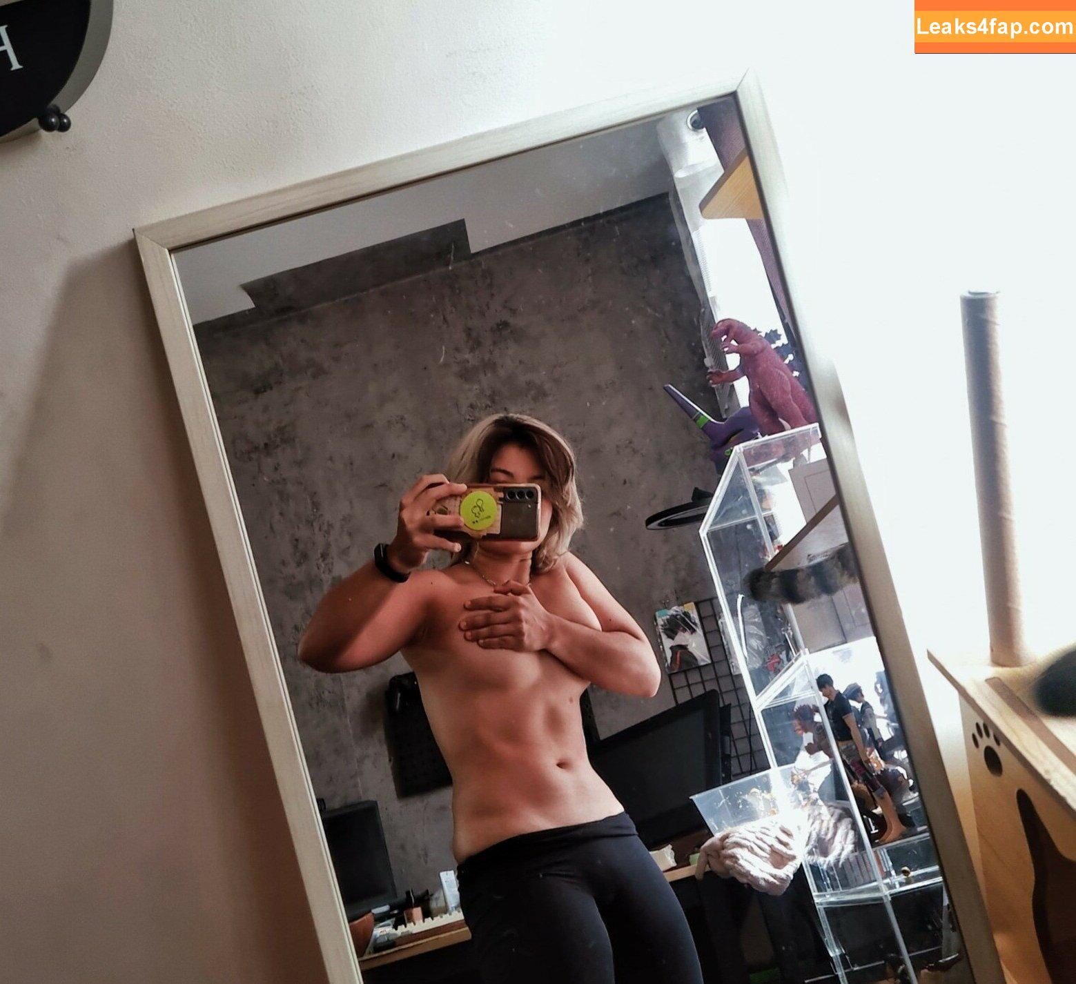 Fitness & Muscle Girls / lauramariemasse / valeria_ammirato слитое фото фото #0685