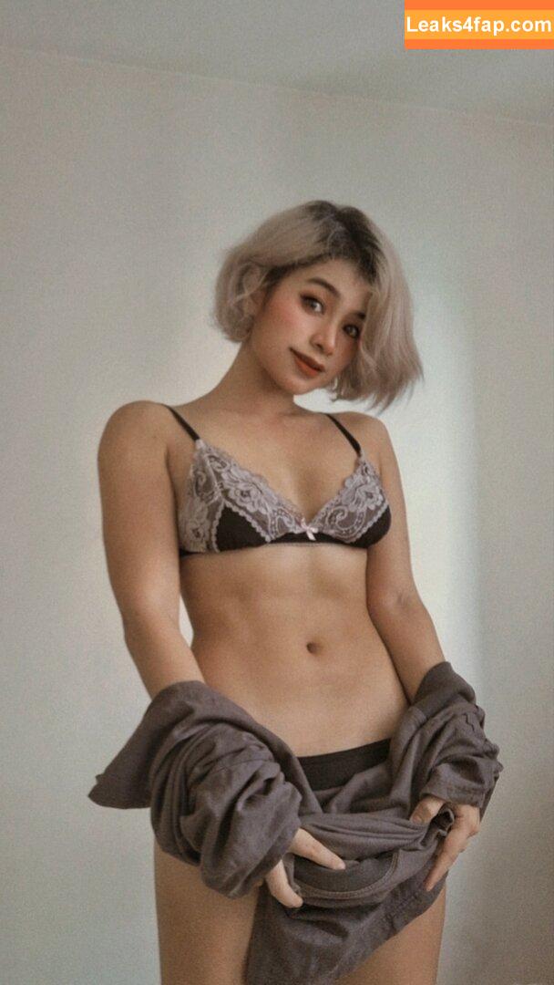 Fitness & Muscle Girls / lauramariemasse / valeria_ammirato слитое фото фото #0689