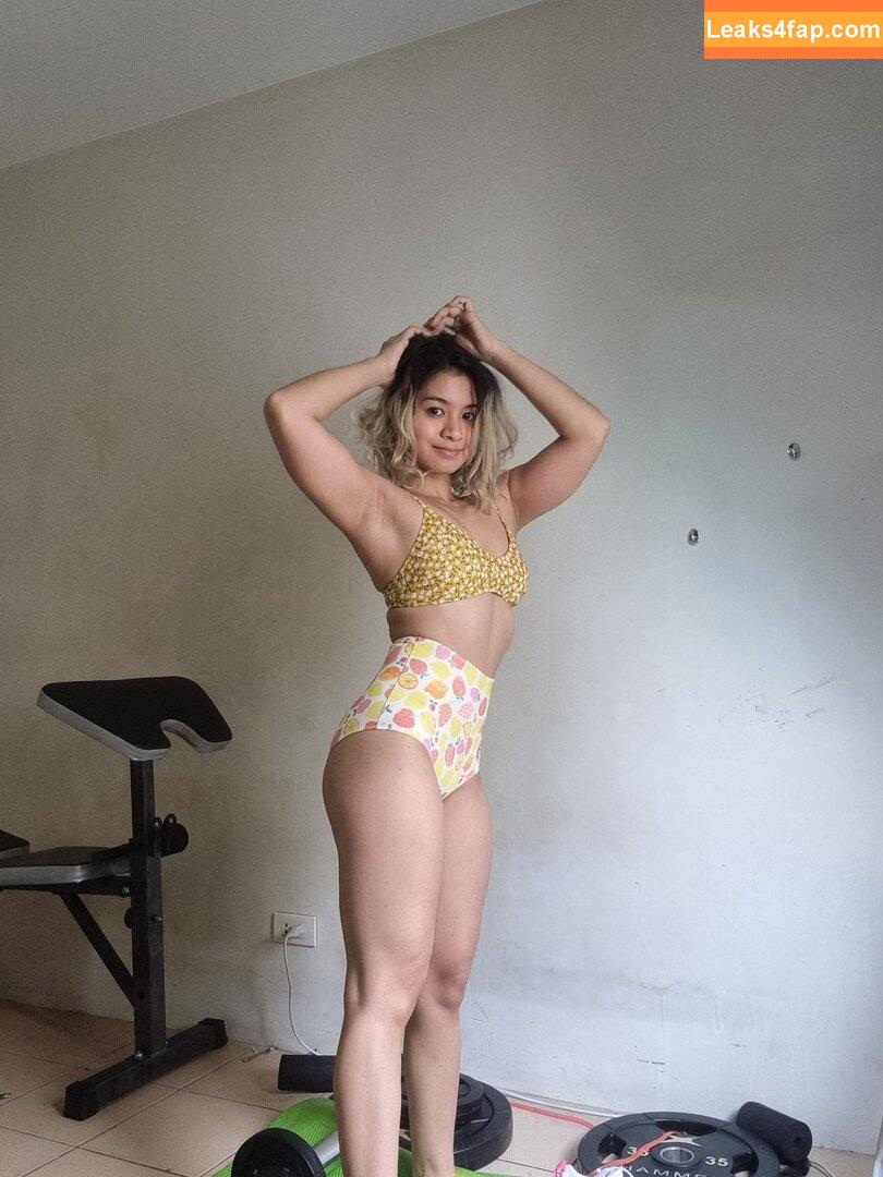 Fitness & Muscle Girls / lauramariemasse / valeria_ammirato слитое фото фото #0691