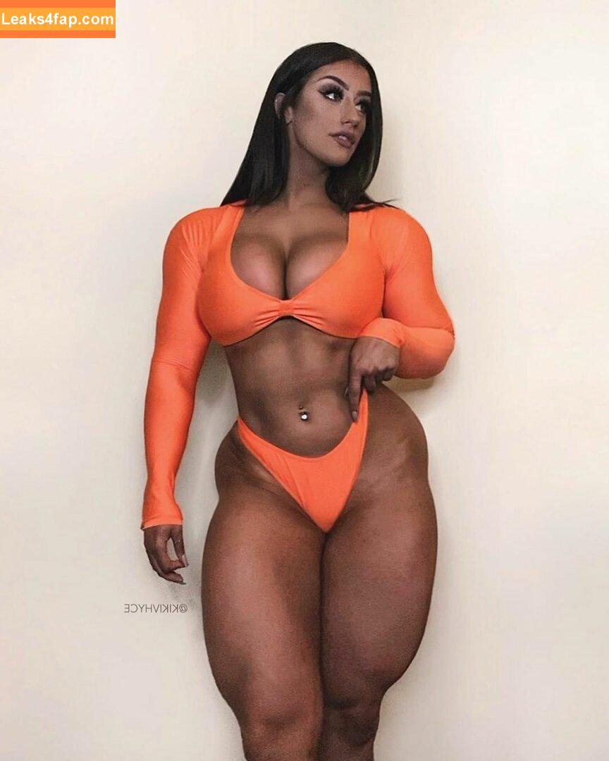 Fitness & Muscle Girls / lauramariemasse / valeria_ammirato слитое фото фото #0916