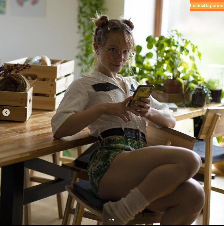 Fitness & Muscle Girls / lauramariemasse / valeria_ammirato слитое фото фото #0988