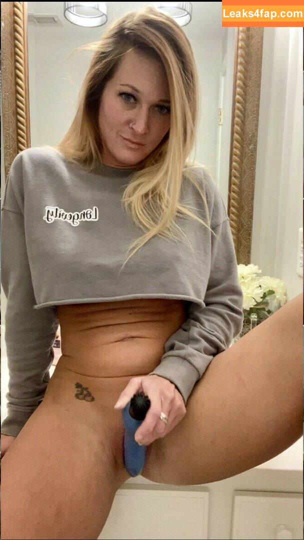 Fitness & Muscle Girls / lauramariemasse / valeria_ammirato слитое фото фото #1098