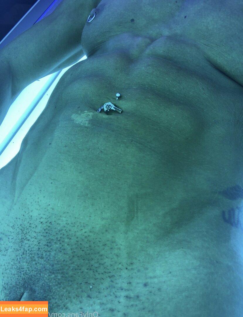 Fitness & Muscle Girls / lauramariemasse / valeria_ammirato слитое фото фото #1195