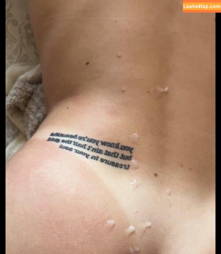 fitnessrain_ / xxxxrainxxxx leaked photo photo #0007