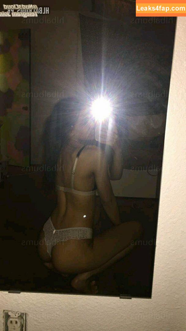 Fitris Tina /  leaked photo photo #0017