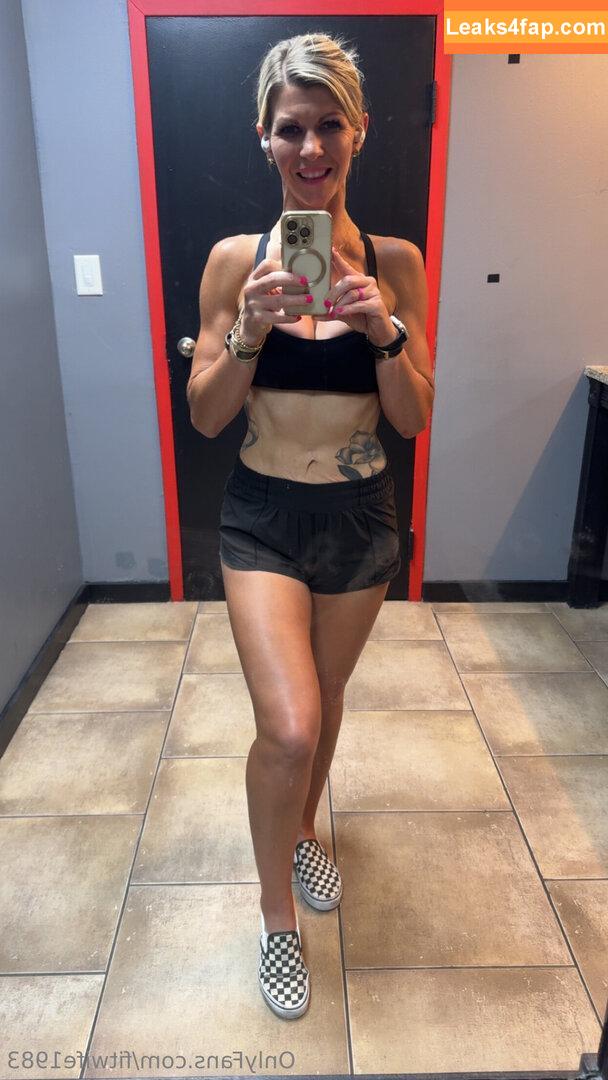 Fitwife1983 / fb_0296 leaked photo photo #0230