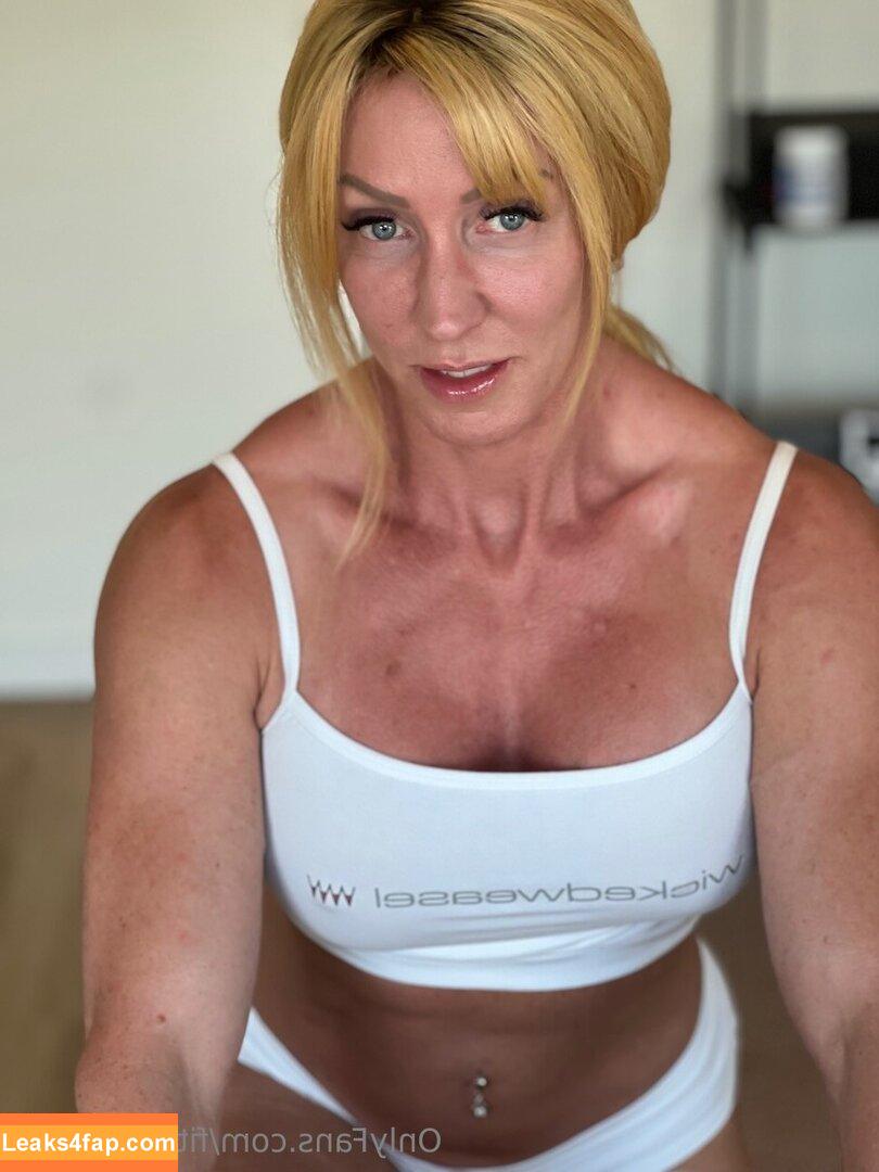 fitwifejewels /  leaked photo photo #0032
