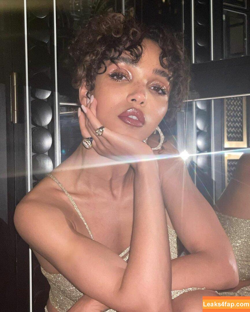 FKA Twigs / FKAtwigs / febbytwigs leaked photo photo #0022