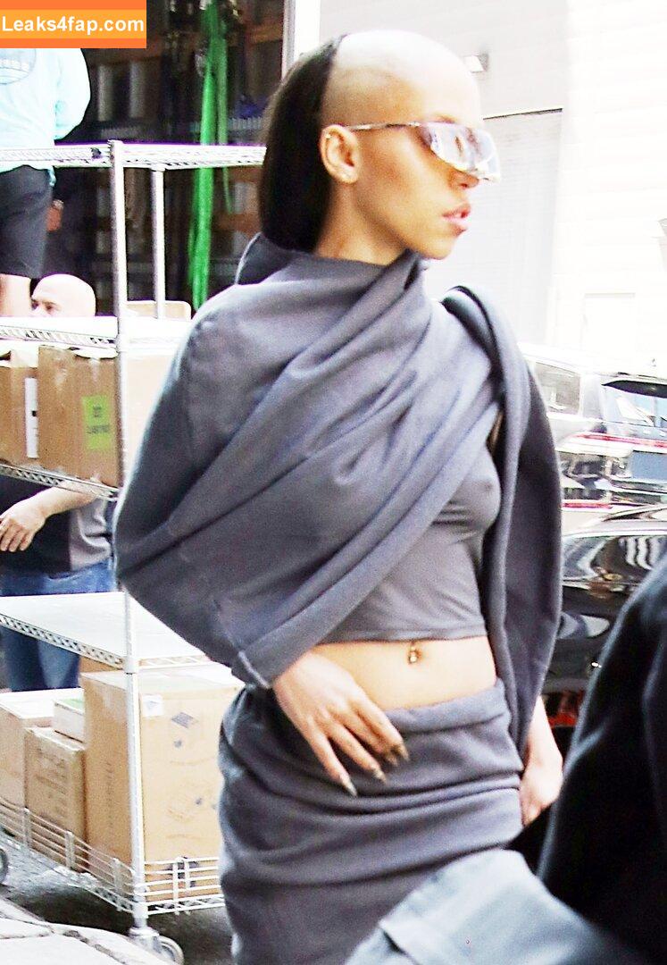 FKA Twigs / FKAtwigs / febbytwigs leaked photo photo #0195